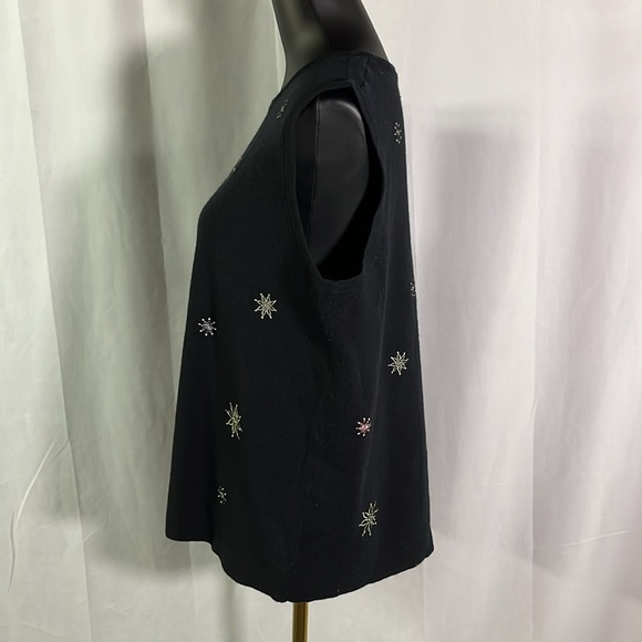 CJ Banks Black Embroidered Snowflake Print Sleeveless Shell Sweater - Picture 2 of 16